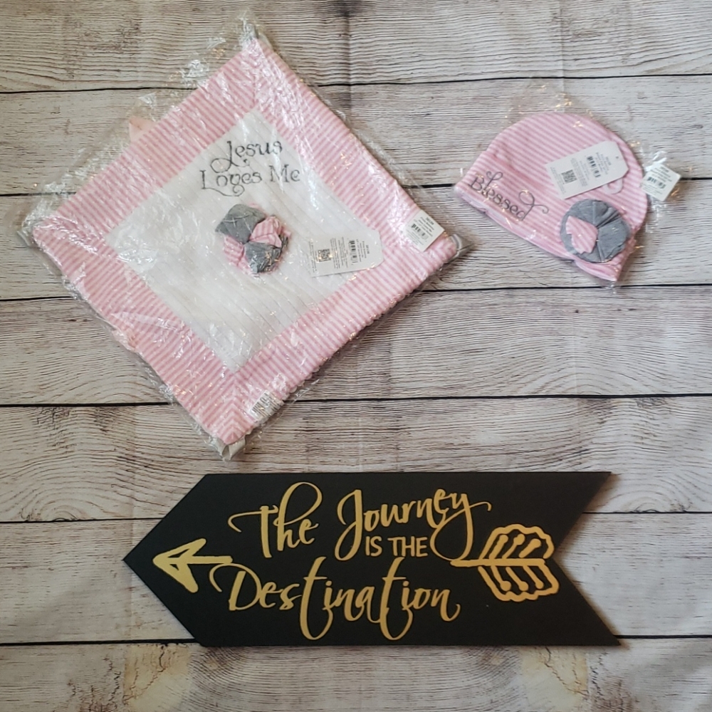 NIP - Blanket & Hat bundle